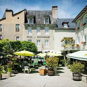 Hotel Le Lion D'or, Saint-Geniez-dʼOlt